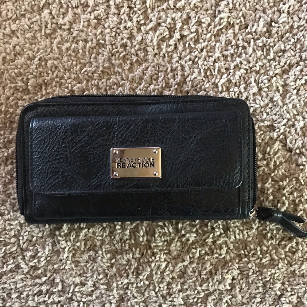 Kenneth Cole Wallet